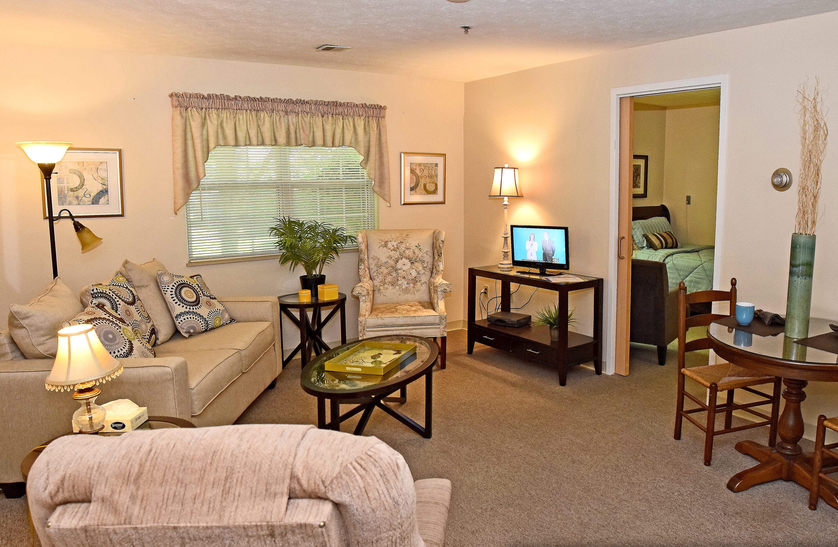 Furnished Assisted Living Respite Suite at O'Neill Healthcare Bay Village